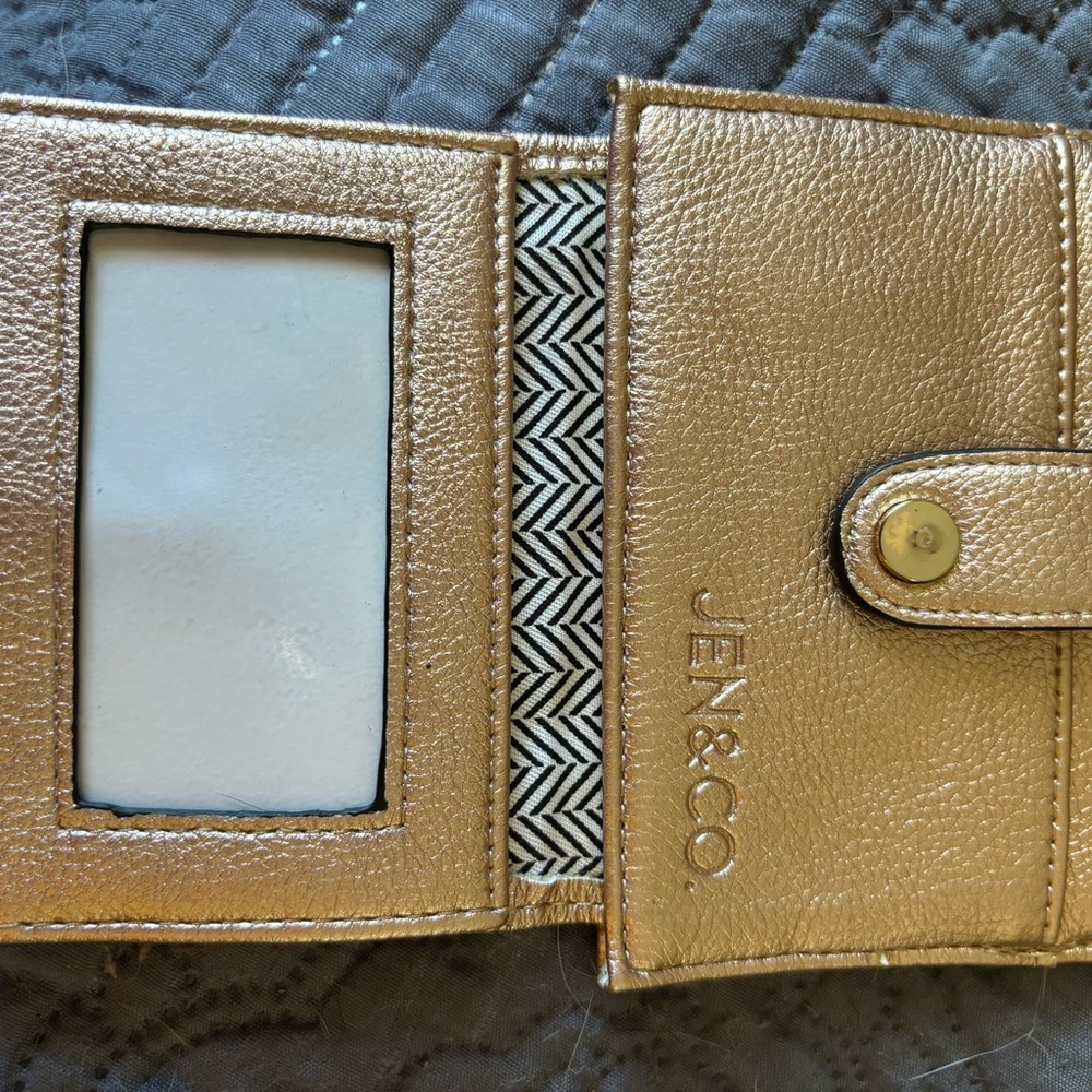 Jen & Co wallet